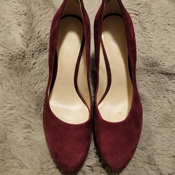 Nine West Heels - Picture 1 of 5